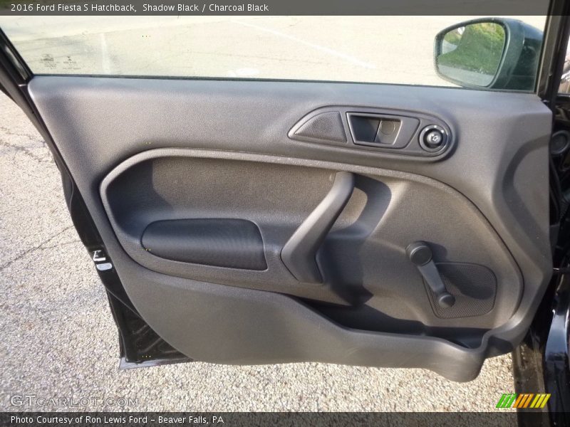 Shadow Black / Charcoal Black 2016 Ford Fiesta S Hatchback