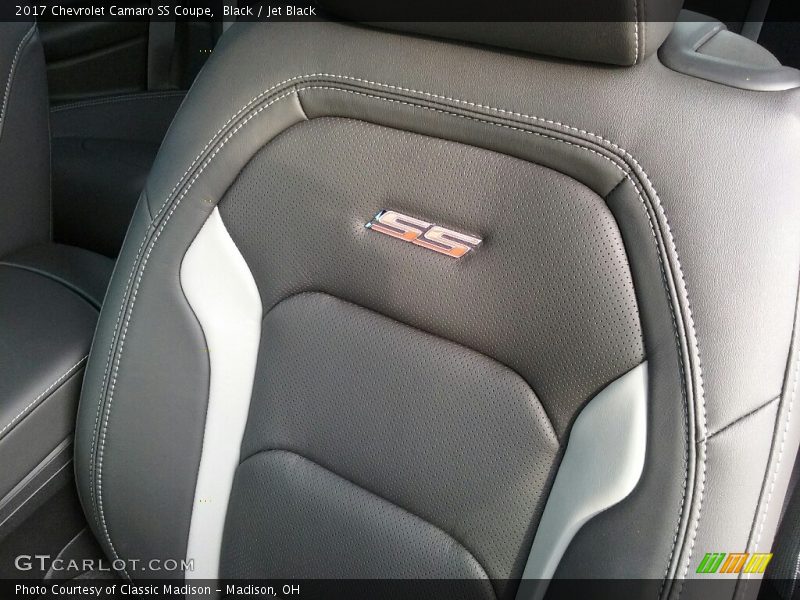 Black / Jet Black 2017 Chevrolet Camaro SS Coupe