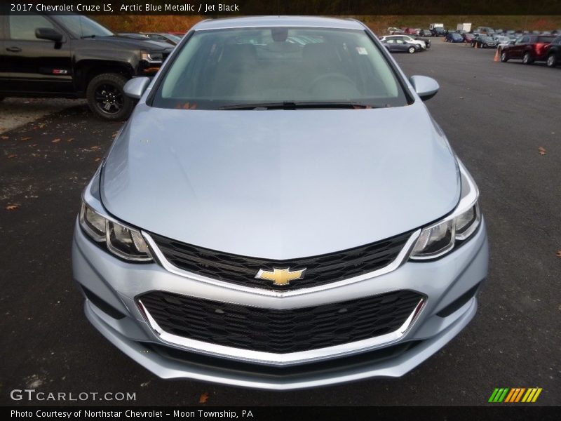 Arctic Blue Metallic / Jet Black 2017 Chevrolet Cruze LS