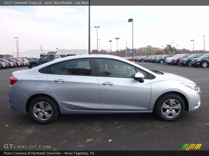 Arctic Blue Metallic / Jet Black 2017 Chevrolet Cruze LS