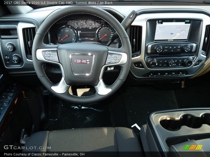 Dashboard of 2017 Sierra 1500 SLE Double Cab 4WD