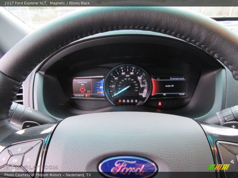 Magnetic / Ebony Black 2017 Ford Explorer XLT