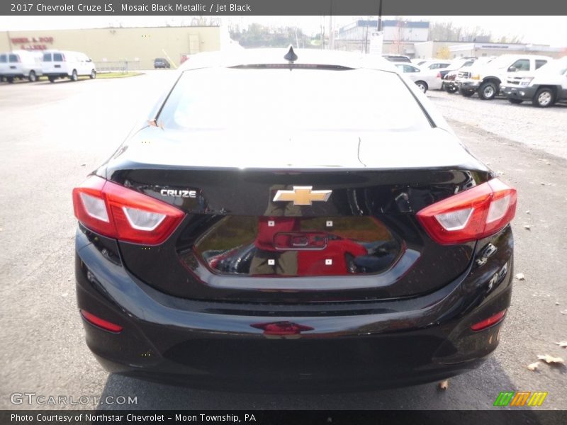 Mosaic Black Metallic / Jet Black 2017 Chevrolet Cruze LS