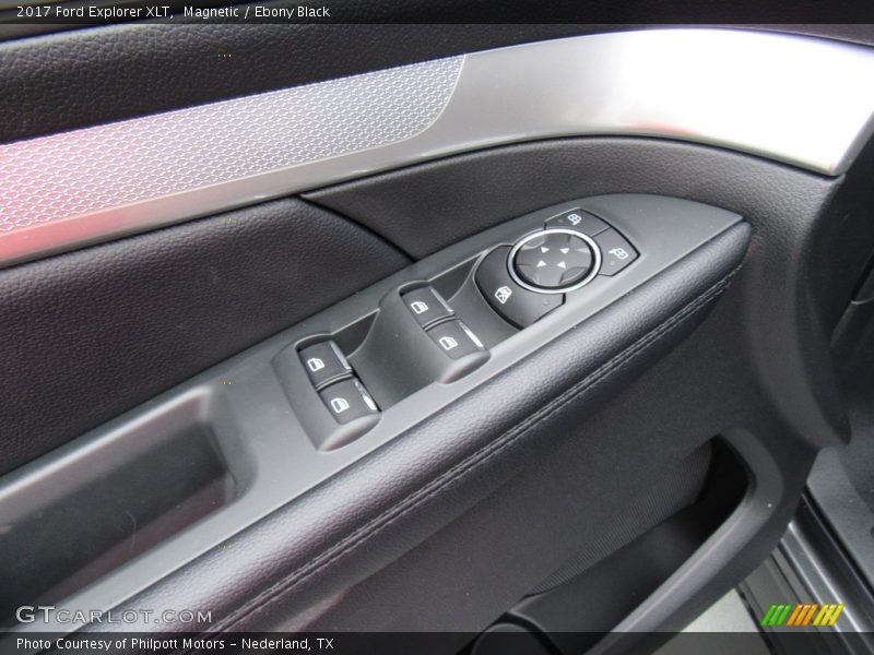 Magnetic / Ebony Black 2017 Ford Explorer XLT