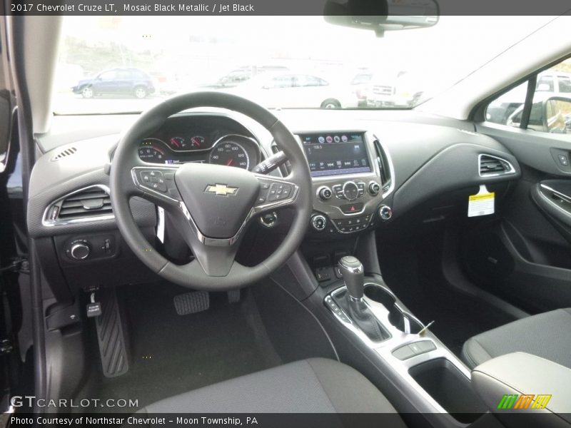 Mosaic Black Metallic / Jet Black 2017 Chevrolet Cruze LT