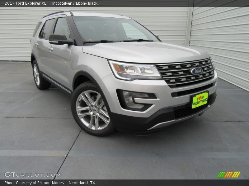 Ingot Silver / Ebony Black 2017 Ford Explorer XLT