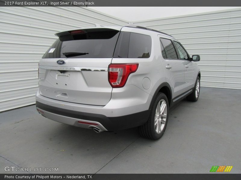 Ingot Silver / Ebony Black 2017 Ford Explorer XLT