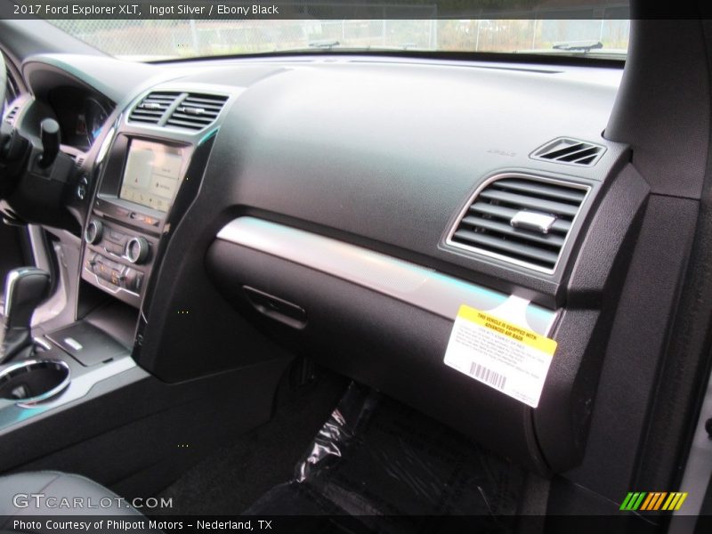Ingot Silver / Ebony Black 2017 Ford Explorer XLT