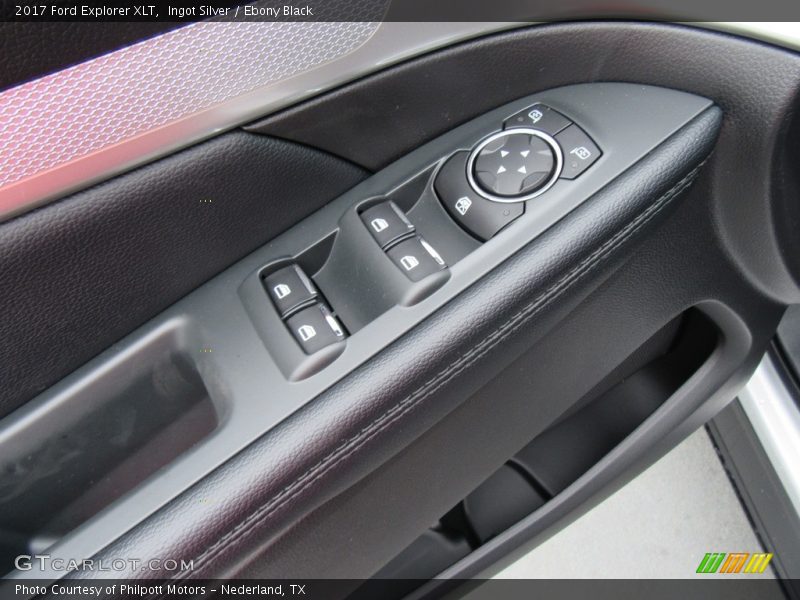 Ingot Silver / Ebony Black 2017 Ford Explorer XLT