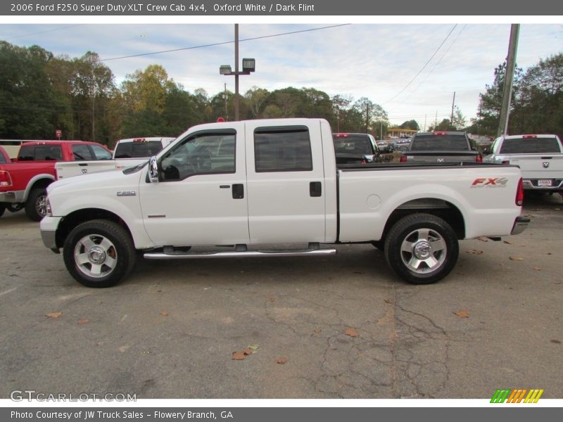Oxford White / Dark Flint 2006 Ford F250 Super Duty XLT Crew Cab 4x4