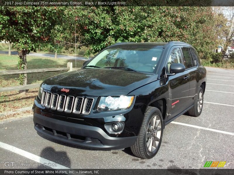 Front 3/4 View of 2017 Compass 75th Anniversary Edition