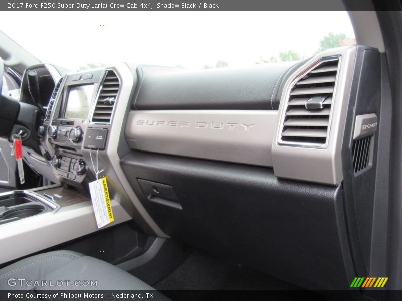 Shadow Black / Black 2017 Ford F250 Super Duty Lariat Crew Cab 4x4