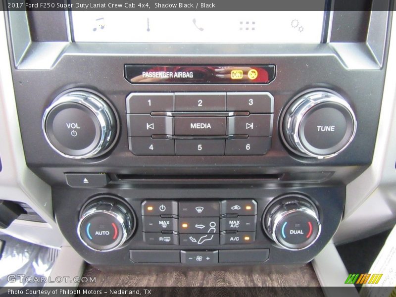 Shadow Black / Black 2017 Ford F250 Super Duty Lariat Crew Cab 4x4