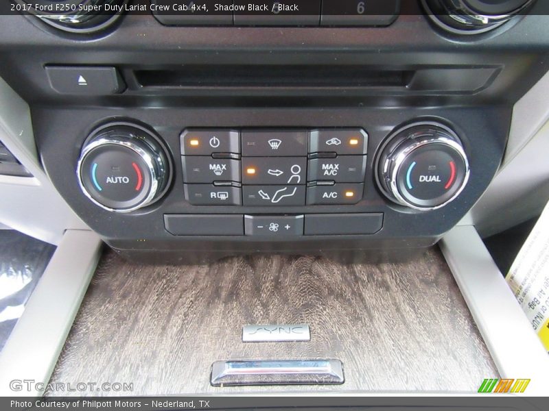 Shadow Black / Black 2017 Ford F250 Super Duty Lariat Crew Cab 4x4
