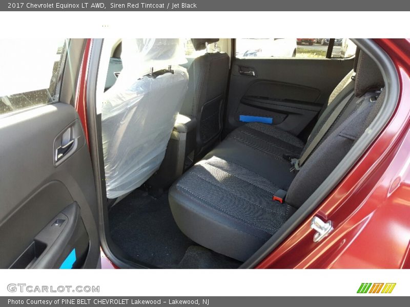 Siren Red Tintcoat / Jet Black 2017 Chevrolet Equinox LT AWD