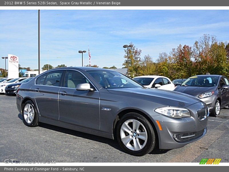 Space Gray Metallic / Venetian Beige 2012 BMW 5 Series 528i Sedan