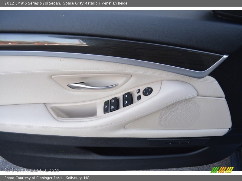 Space Gray Metallic / Venetian Beige 2012 BMW 5 Series 528i Sedan