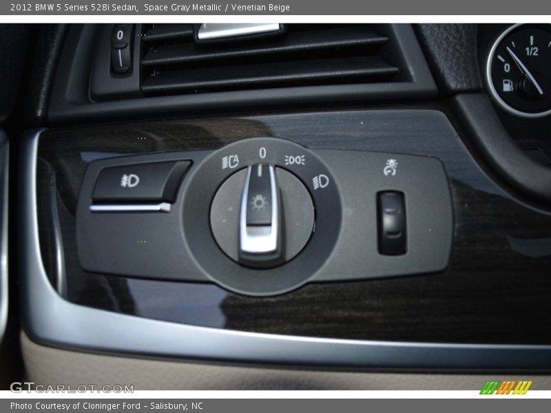 Space Gray Metallic / Venetian Beige 2012 BMW 5 Series 528i Sedan