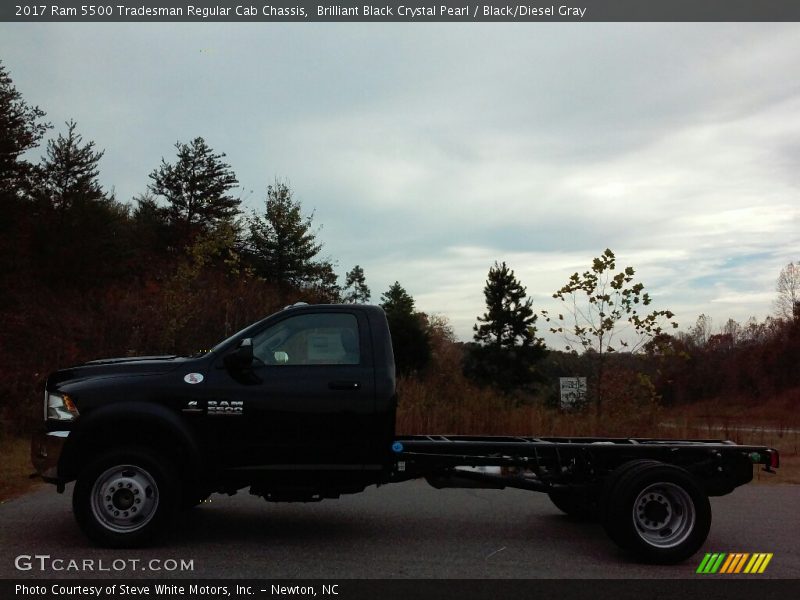 Brilliant Black Crystal Pearl / Black/Diesel Gray 2017 Ram 5500 Tradesman Regular Cab Chassis