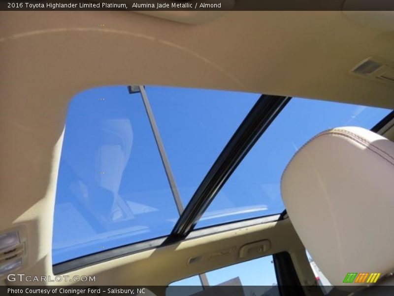 Alumina Jade Metallic / Almond 2016 Toyota Highlander Limited Platinum