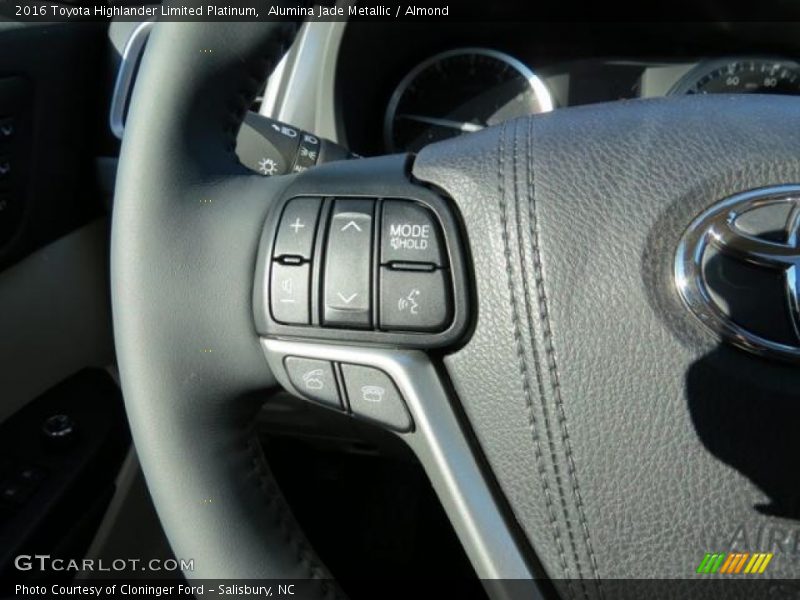 Alumina Jade Metallic / Almond 2016 Toyota Highlander Limited Platinum