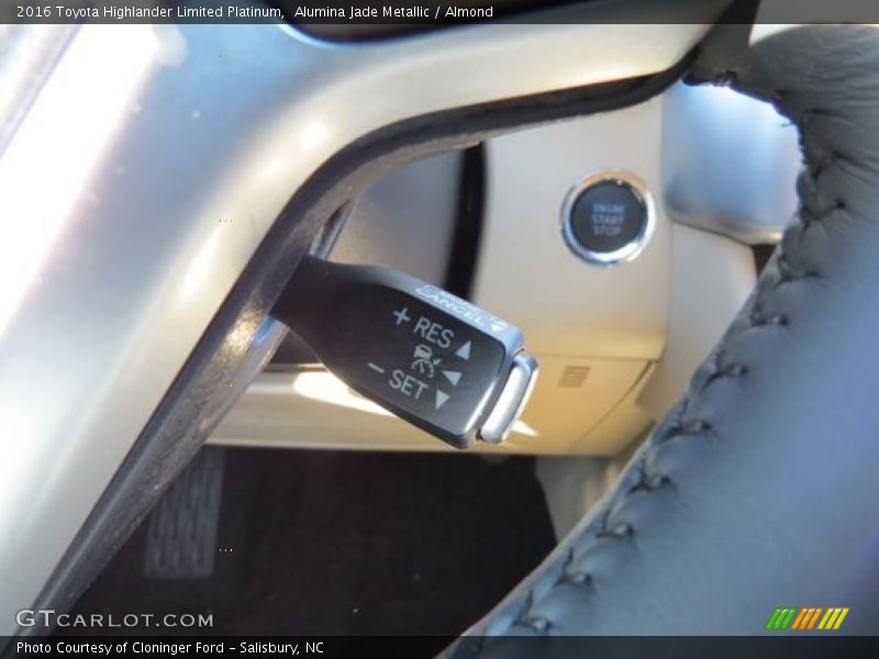 Alumina Jade Metallic / Almond 2016 Toyota Highlander Limited Platinum