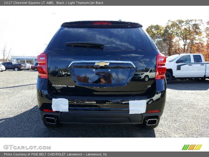 Black / Light Titanium/Jet Black 2017 Chevrolet Equinox LT AWD