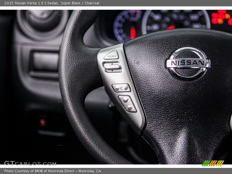 Super Black / Charcoal 2015 Nissan Versa 1.6 S Sedan
