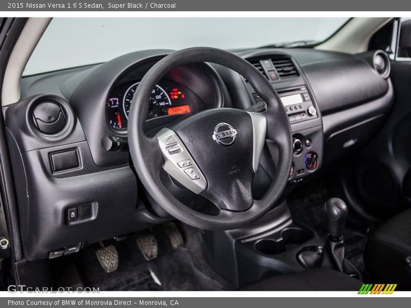 Super Black / Charcoal 2015 Nissan Versa 1.6 S Sedan