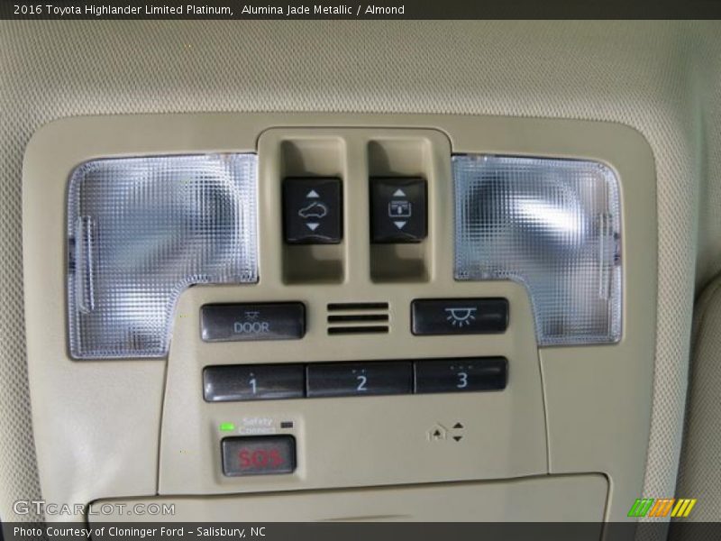 Alumina Jade Metallic / Almond 2016 Toyota Highlander Limited Platinum