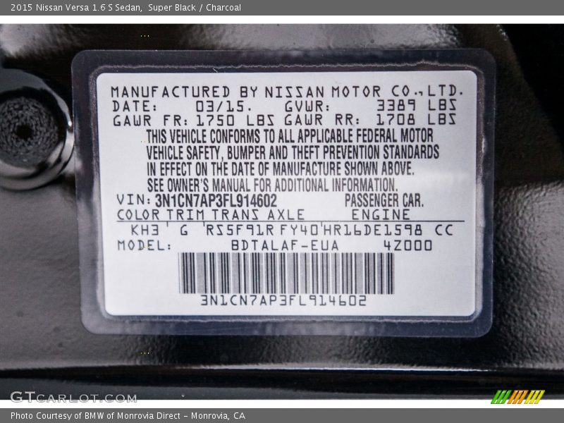 Super Black / Charcoal 2015 Nissan Versa 1.6 S Sedan