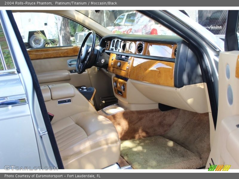  2004 Phantom  Moccasin/Black Interior