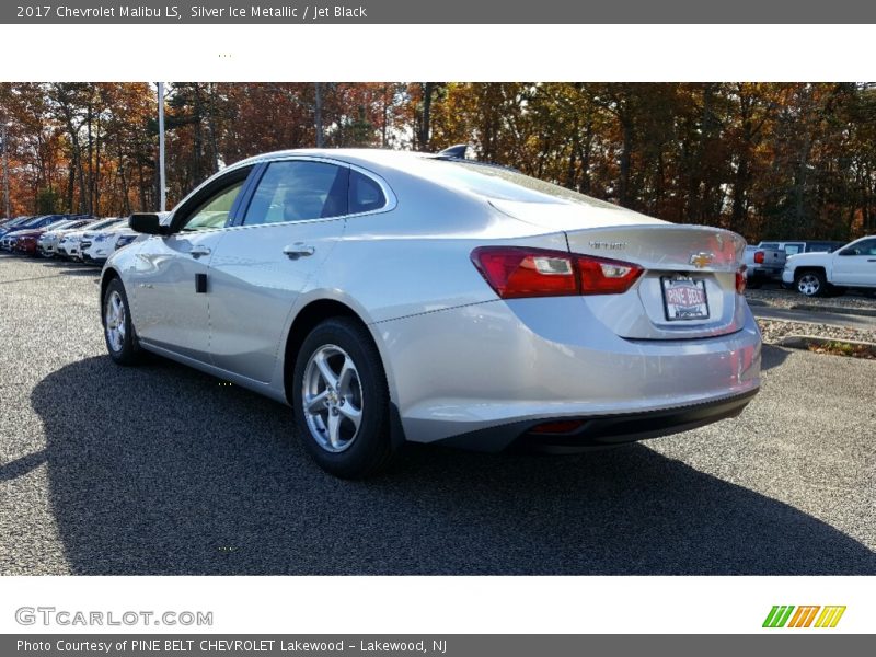 Silver Ice Metallic / Jet Black 2017 Chevrolet Malibu LS