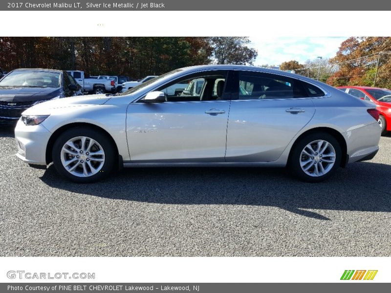 Silver Ice Metallic / Jet Black 2017 Chevrolet Malibu LT