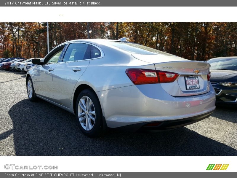 Silver Ice Metallic / Jet Black 2017 Chevrolet Malibu LT