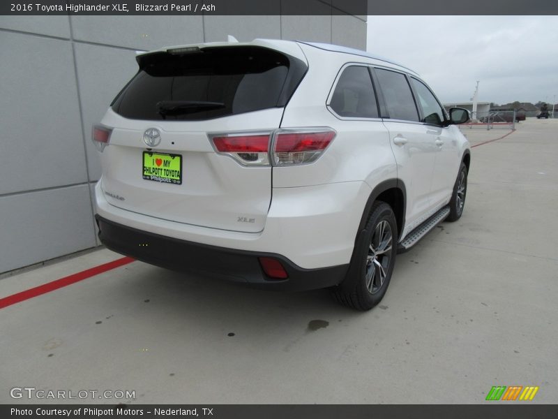 Blizzard Pearl / Ash 2016 Toyota Highlander XLE