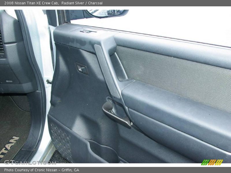 Radiant Silver / Charcoal 2008 Nissan Titan XE Crew Cab