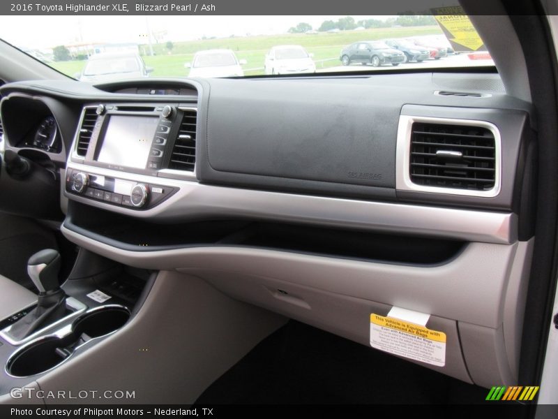 Blizzard Pearl / Ash 2016 Toyota Highlander XLE