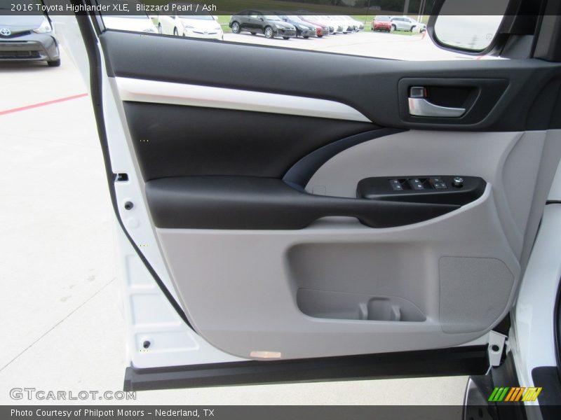 Blizzard Pearl / Ash 2016 Toyota Highlander XLE