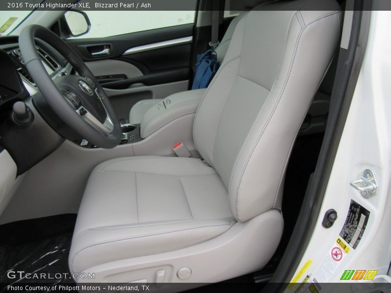 Blizzard Pearl / Ash 2016 Toyota Highlander XLE
