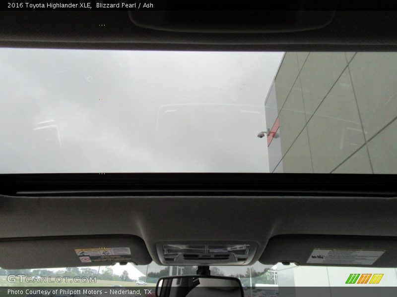 Blizzard Pearl / Ash 2016 Toyota Highlander XLE