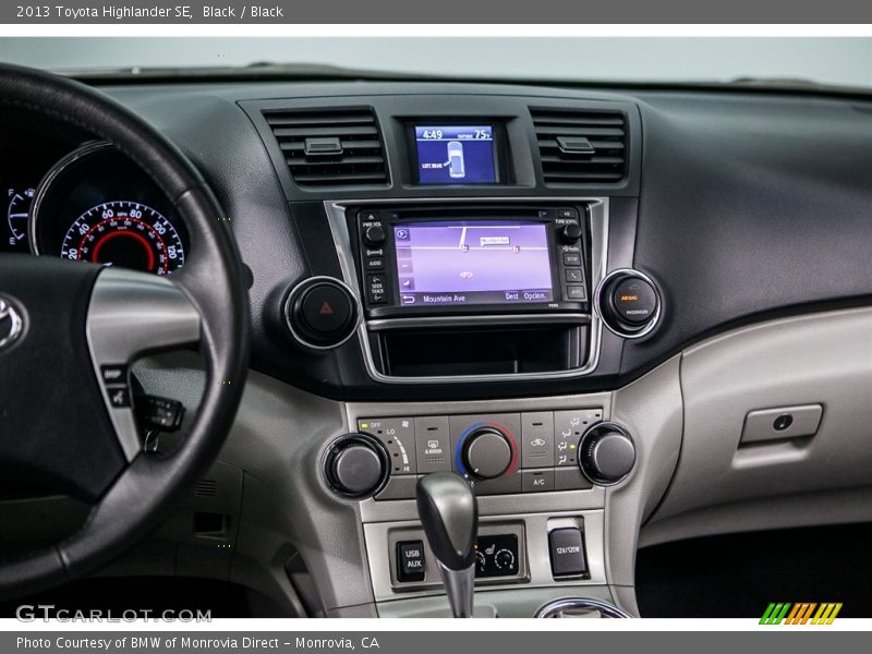 Black / Black 2013 Toyota Highlander SE