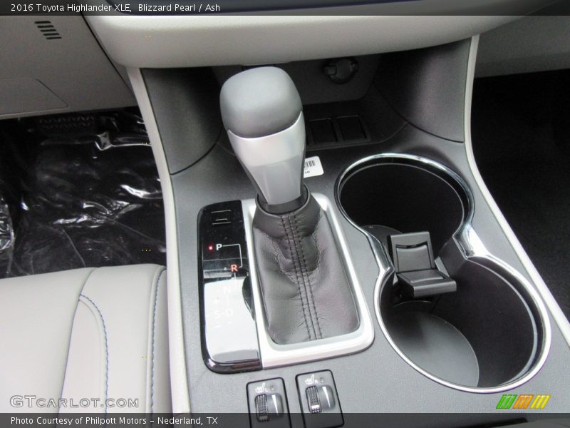 Blizzard Pearl / Ash 2016 Toyota Highlander XLE