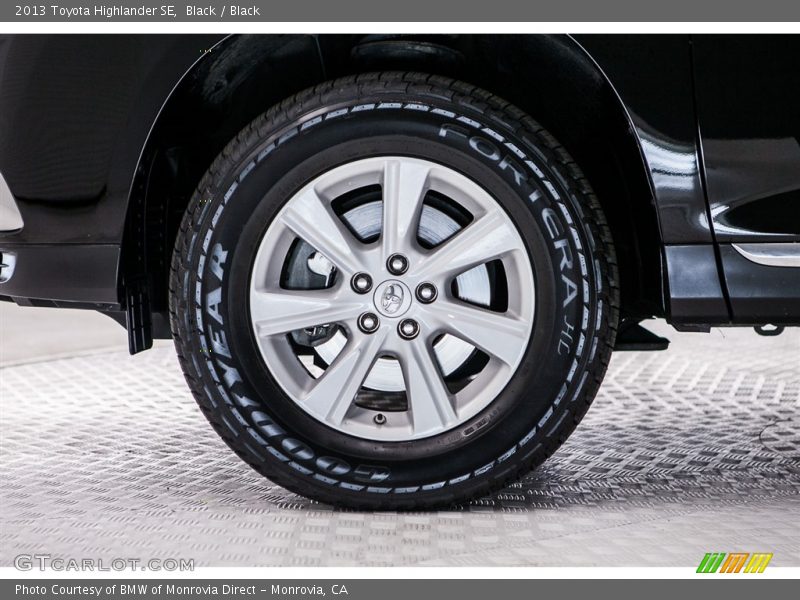 Black / Black 2013 Toyota Highlander SE