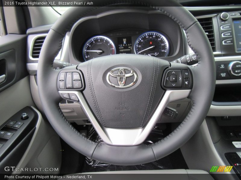 Blizzard Pearl / Ash 2016 Toyota Highlander XLE