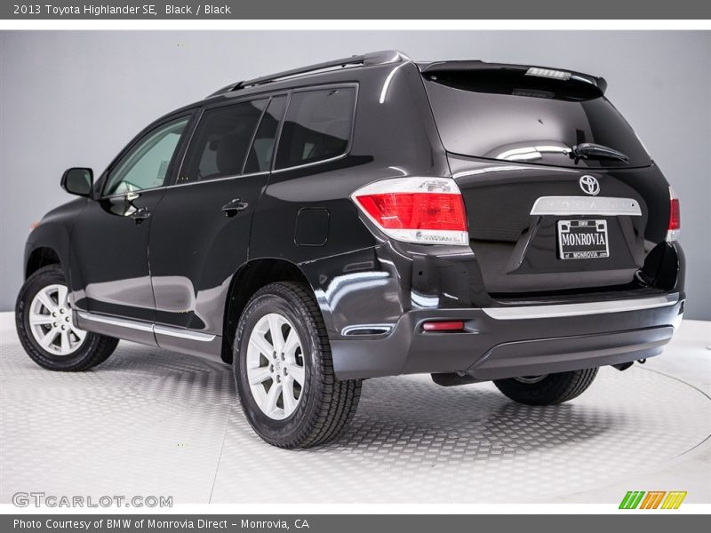 Black / Black 2013 Toyota Highlander SE