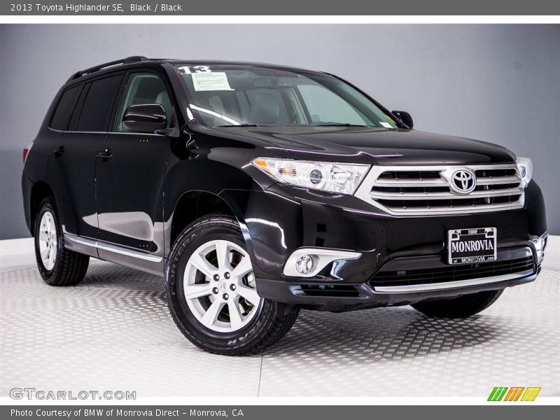 Black / Black 2013 Toyota Highlander SE