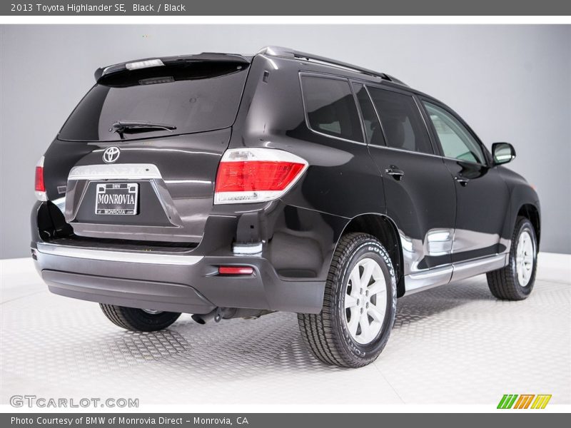 Black / Black 2013 Toyota Highlander SE