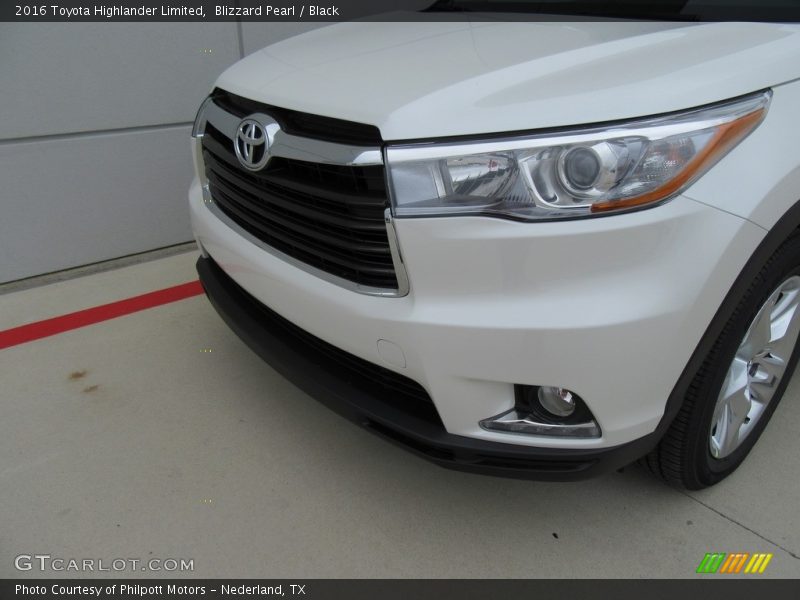Blizzard Pearl / Black 2016 Toyota Highlander Limited