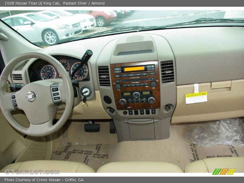 Radiant Silver / Almond 2008 Nissan Titan LE King Cab